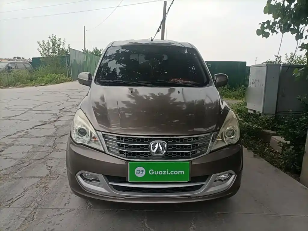 BAIC Weiwang M20 1.5 L Basic DAM15 DL