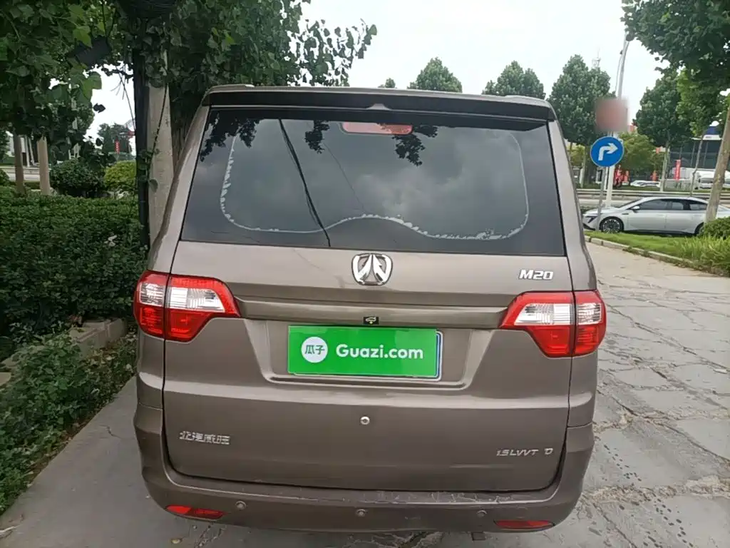 BAIC Weiwang M20 1.5 L Basic DAM15 DL