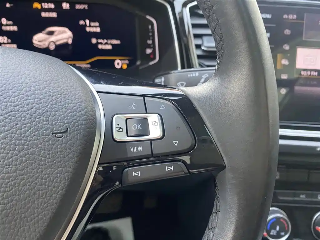 T-ROC 280 TSI DSG 2 WD Comfort Enjoyment PLUS
