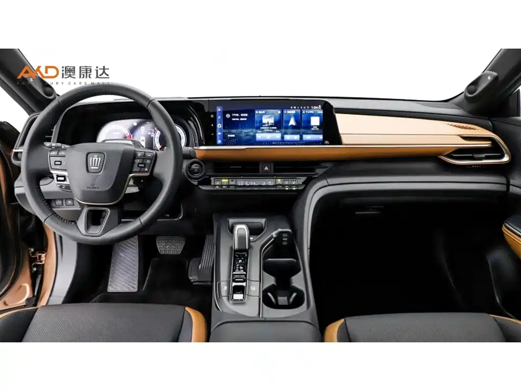 Crown 皇冠 2018款 2.0 T 尊享版