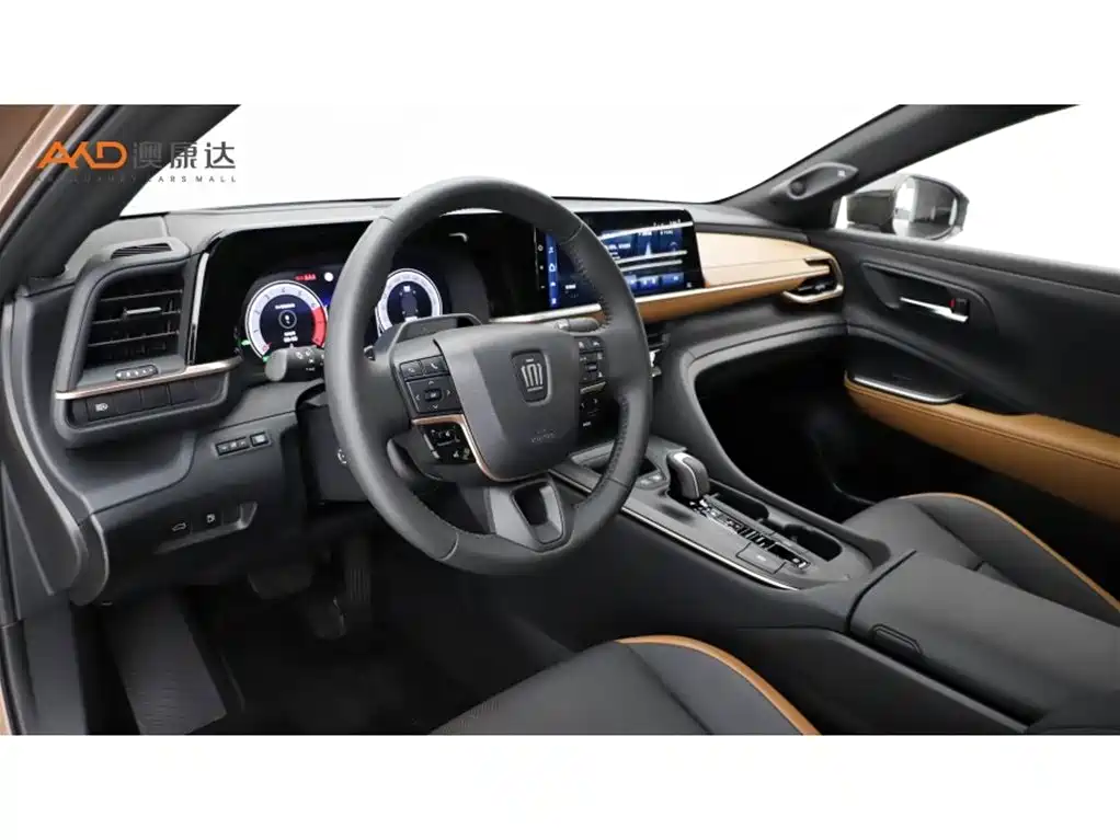 Crown 皇冠 2018款 2.0 T 尊享版