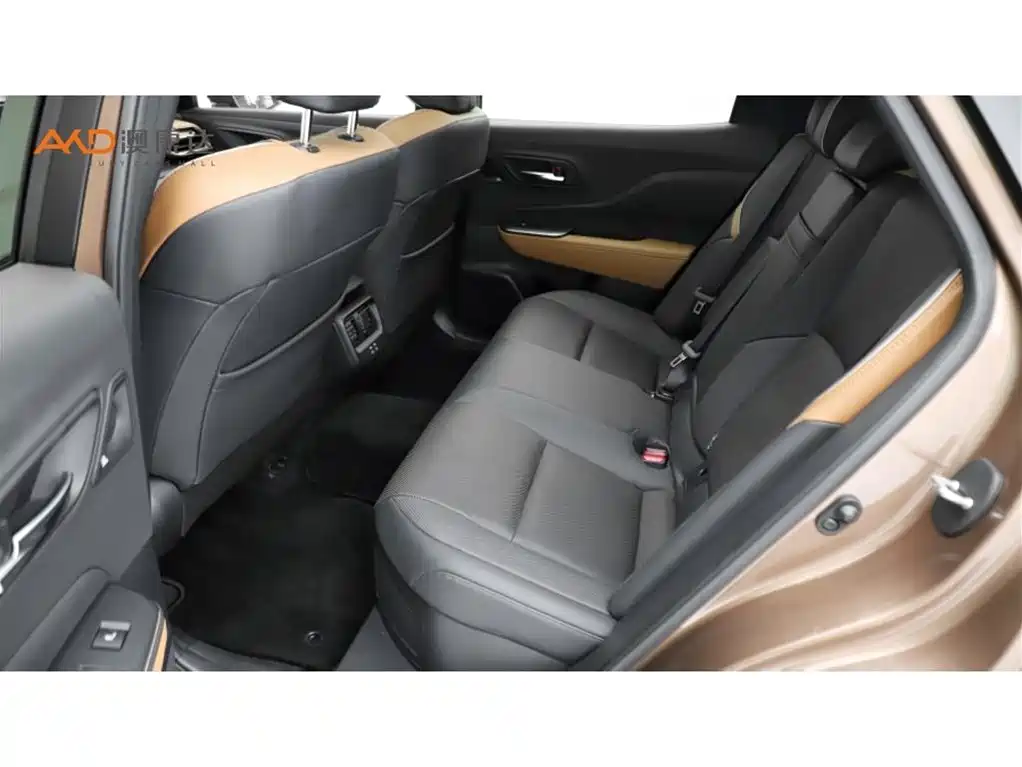 Crown 皇冠 2018款 2.0 T 尊享版