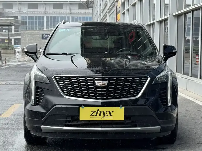 Cadillac XT4 28 T 2 WD Luxury