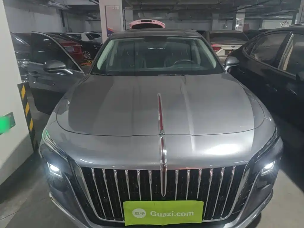 Hongqi H5 1.5 T DCT Connected Flagship Charm