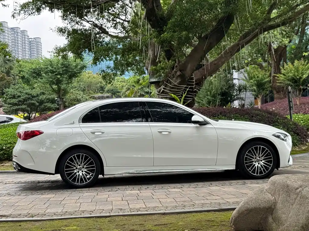 Mercedes-Benz C-Class C 260 L Sport