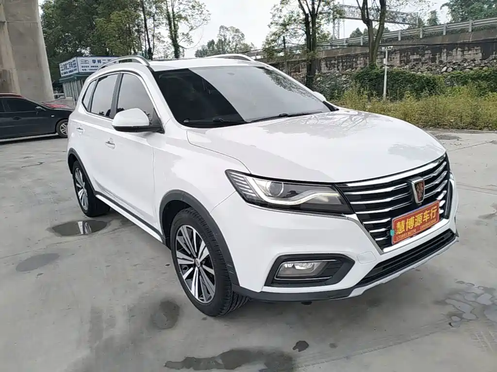 Roewe RX5 荣威RX5 2020款 20 T 手动4 G互联超越旗舰版