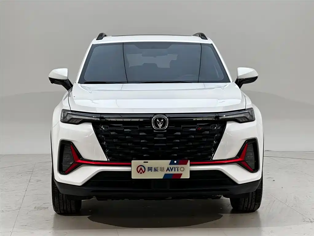 Changan CS35 PLUS Smooth Enjoyment 1.4 T DCT Luxury