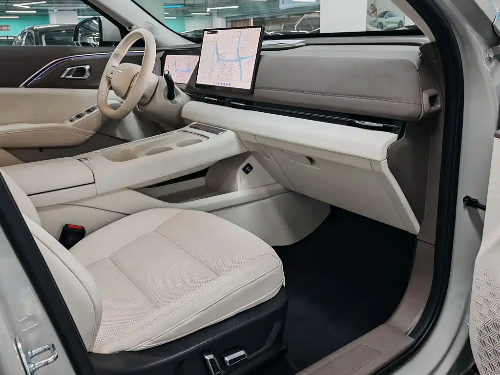 Haval Xiaolong MAX Hi4 165 Ultra Smart Drive