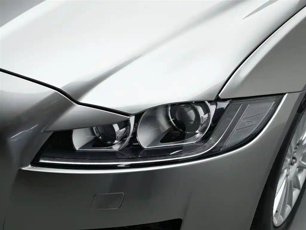 Jaguar XFL XFL 2.0 T 200 PS Elite