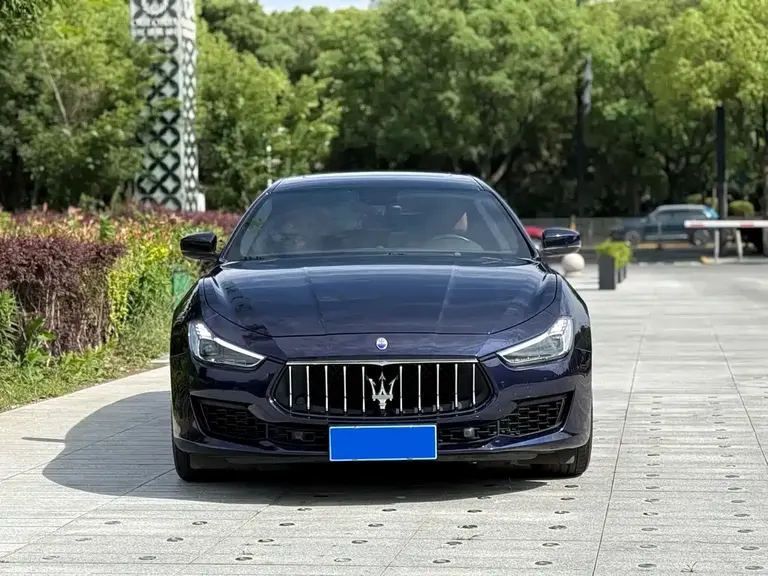 Maserati Ghibli 3.0 T Standard CN-V