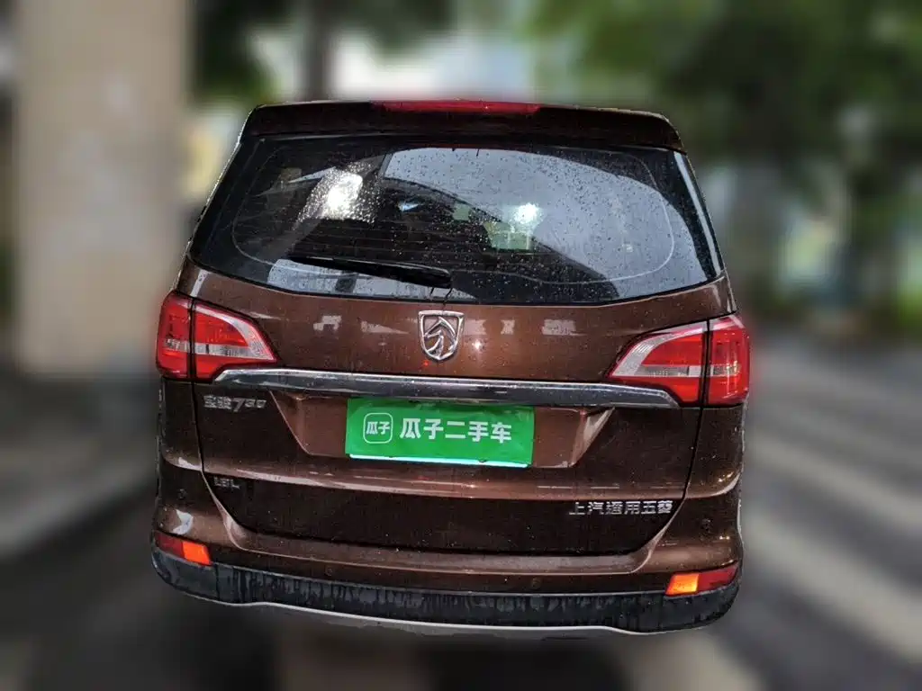 Baojun 730 1.8 L iAMT Luxury 7-seat