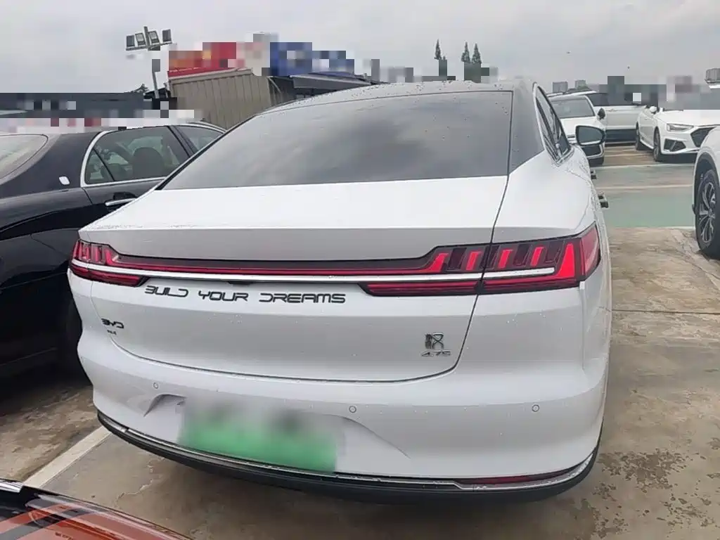 Han DM 4 WD Performance Luxury