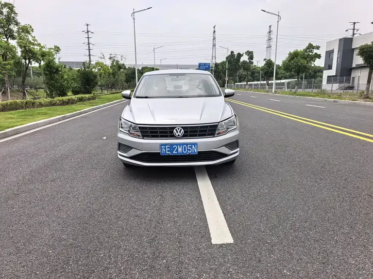 Volkswagen Jetta 1.5 L Auto Fashion