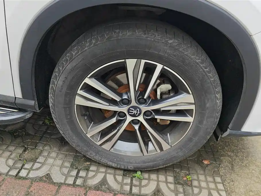 Song Pro 1.5 T Auto Elite