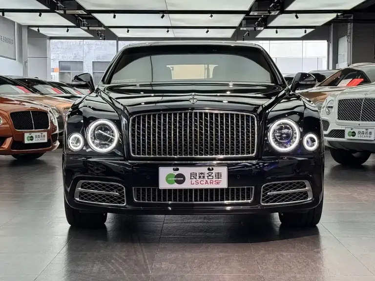 Bentley Mulsanne 6.8 T LWB Range