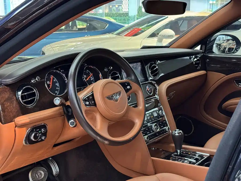 Mulsanne 6.8 T LWB Range