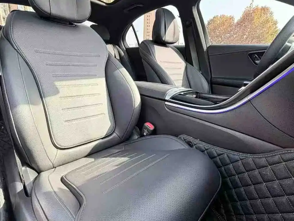 Mercedes-Benz C-Class Facelift C 260 L