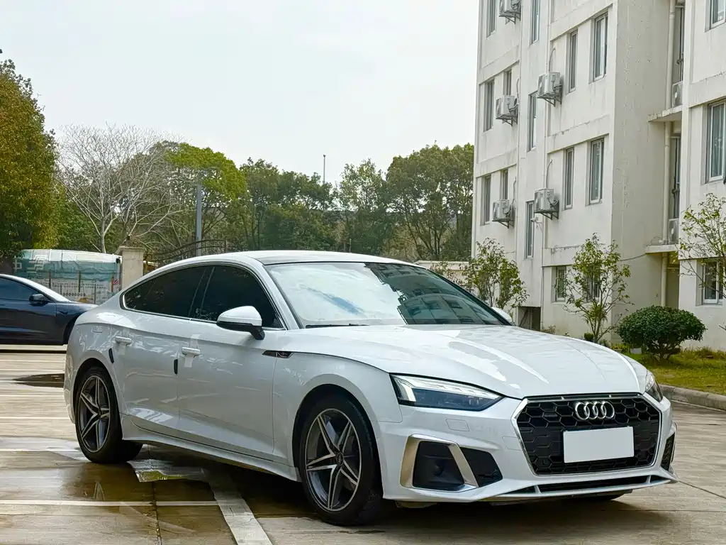 Audi A5 (Import) Sportback 40 TFSI Fashion Elegant
