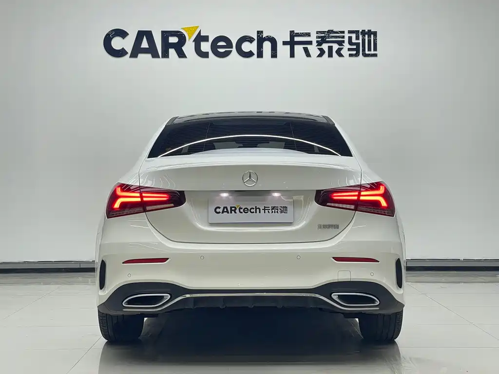 Mercedes-Benz A-Class Facelift II A 200 L Sport Sedan Fashion