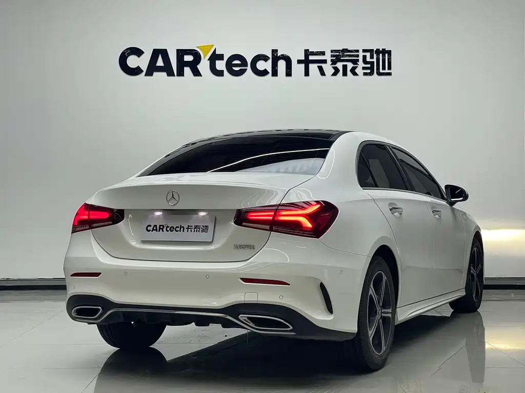 Mercedes-Benz A-Class Facelift II A 200 L Sport Sedan Fashion