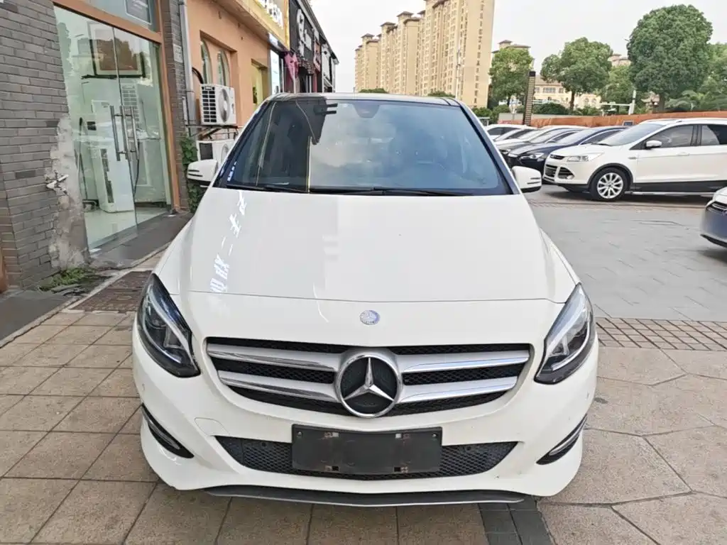 Mercedes-Benz B-Class B 200 Fashion