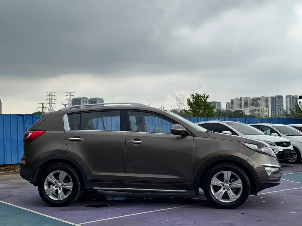 Sportage 2.0 L Auto 2 WD GLS