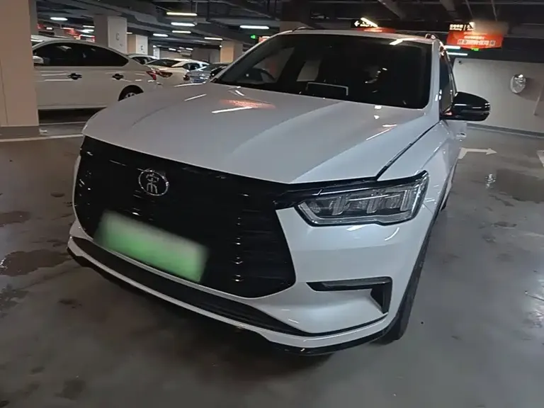 BYD Song Pro NEV DM 1.5 T 4 WD Performance Luxury