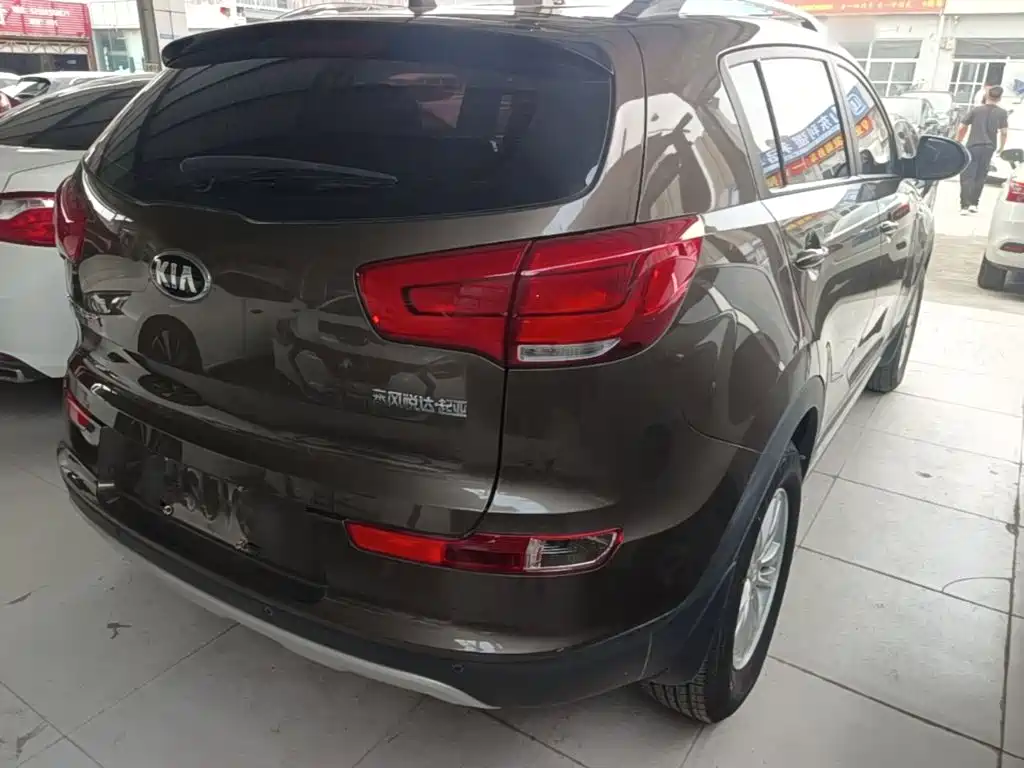 Sportage 2.0 L Auto 2 WD GL