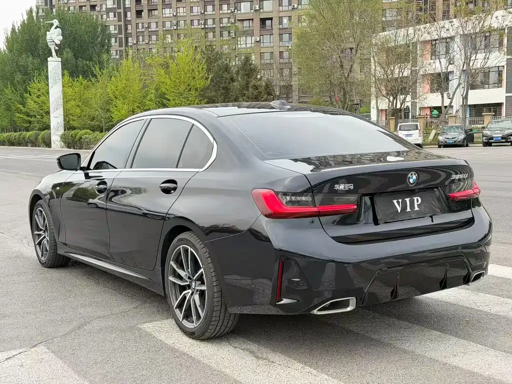 BMW 3 Series 325 Li M Sport Package