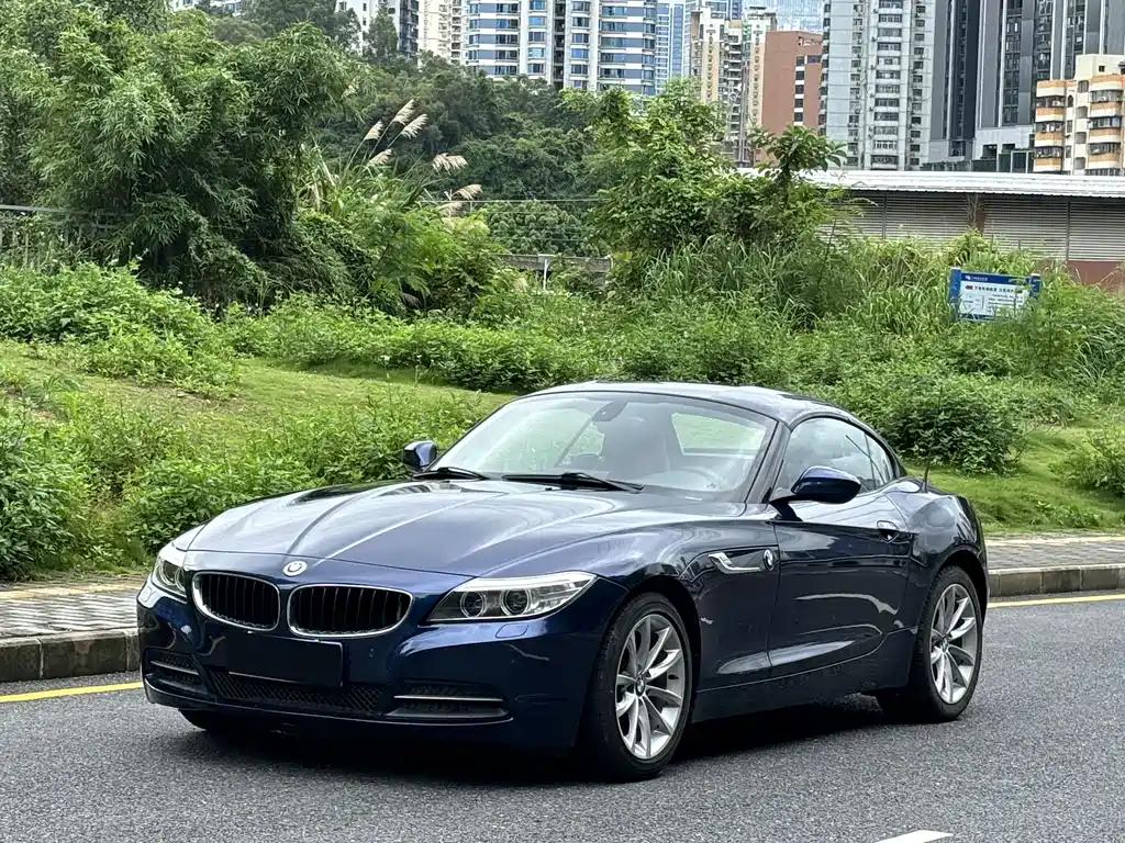 BMW Z4 sDrive20 i Leading