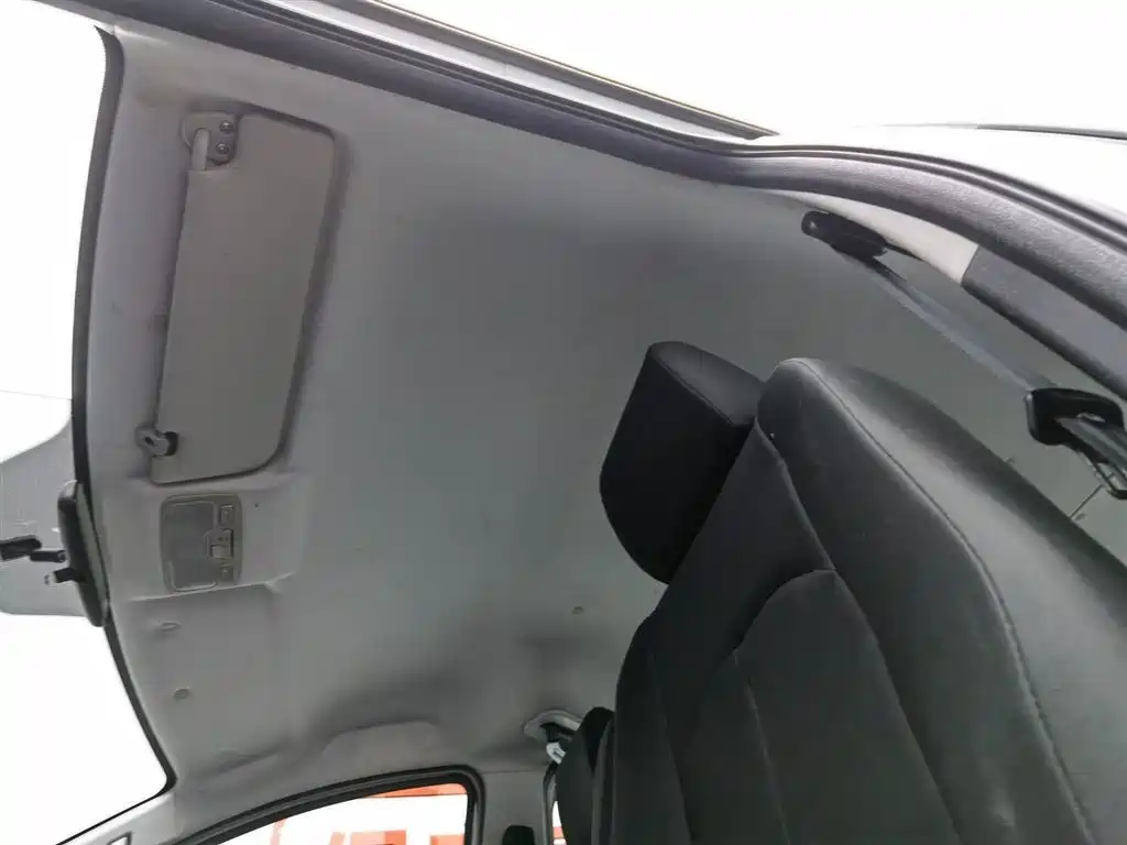 Refine M3 瑞风M3 2023款 PLUS 1.5 T 5/7座经典版