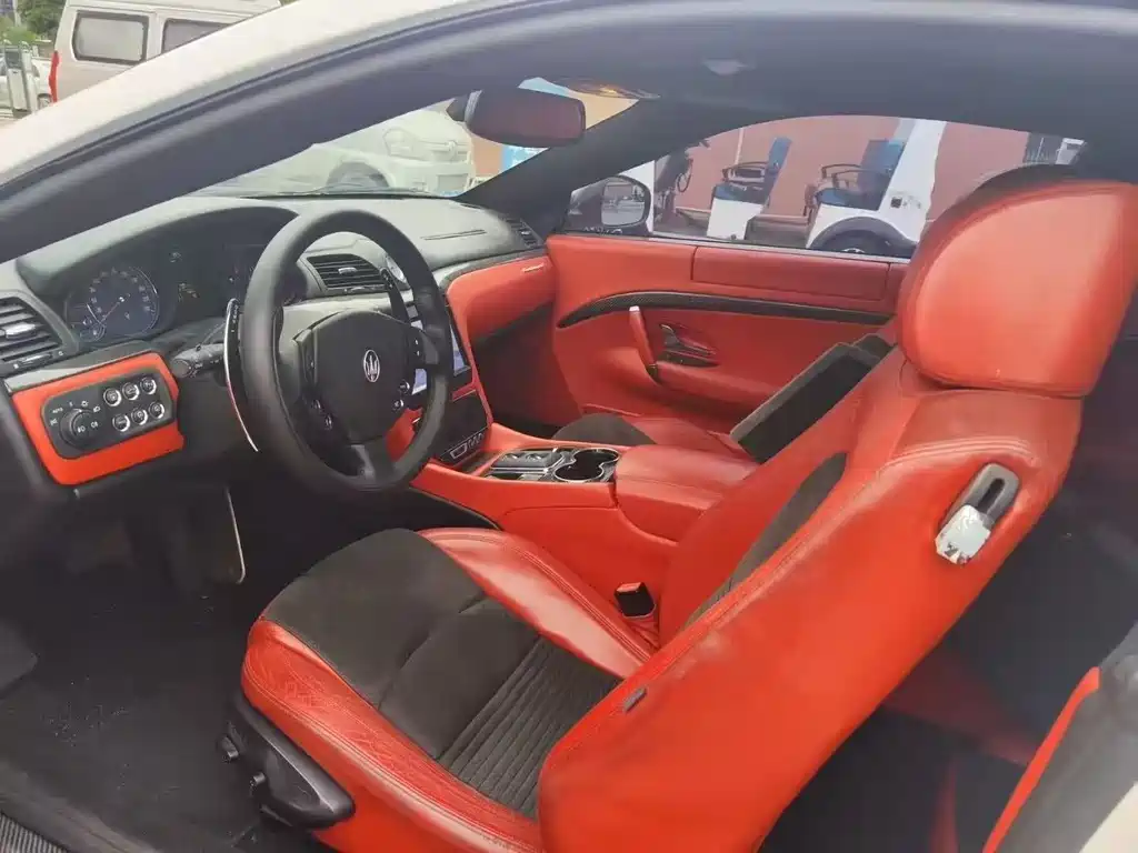 GranTurismo 4.7 L Sport Automatic