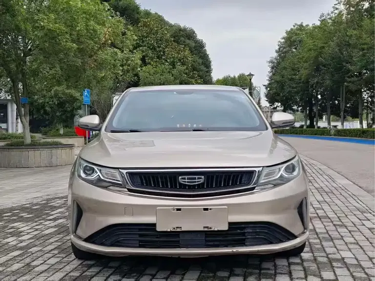 Geely Emgrand GL 1.4 T CVT Luxury