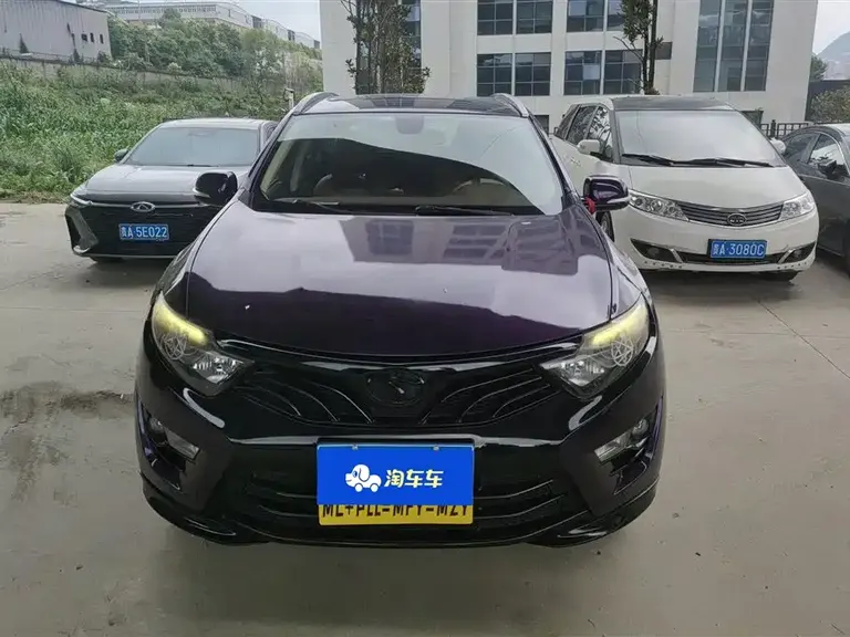 Soueast DX7 1.5 T Manual Triumph