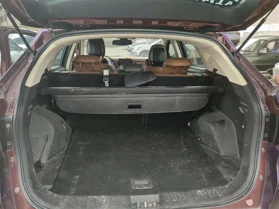 Soueast DX7 1.5 T Manual Triumph