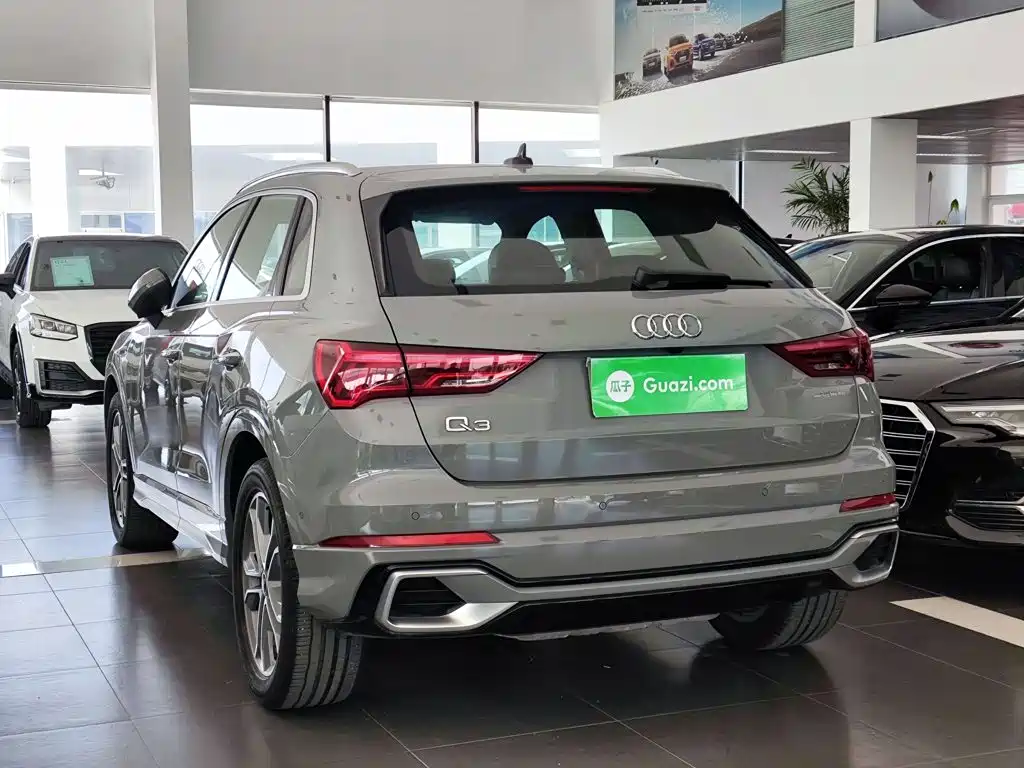 Audi Q3 40 TFSI Fashion Dynamic