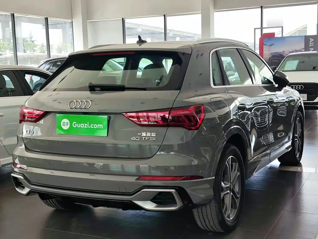 Audi Q3 40 TFSI Fashion Dynamic