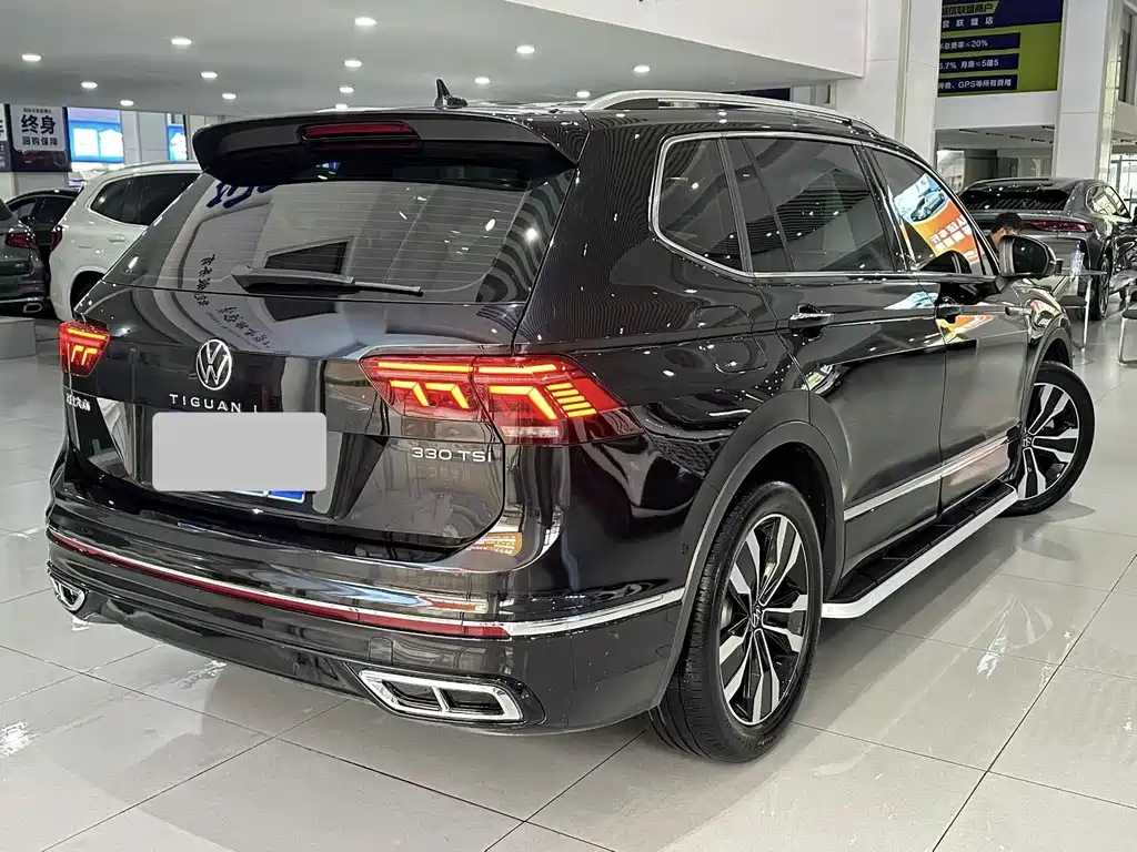 Tiguan L 330 TSI Auto 2 WD R-Line Premium