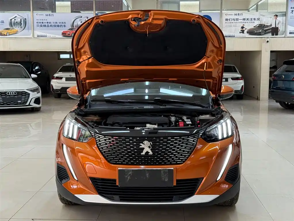 Peugeot 2008 2022 230 THP THE ONE