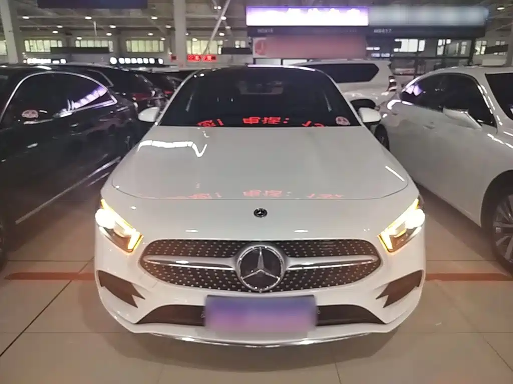 Mercedes-Benz A-Class Facelift III A 200 L Sport Sedan Fashion
