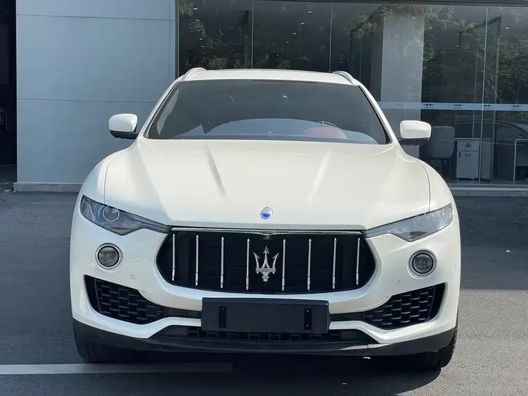 Maserati Levante 3.0 T Standard