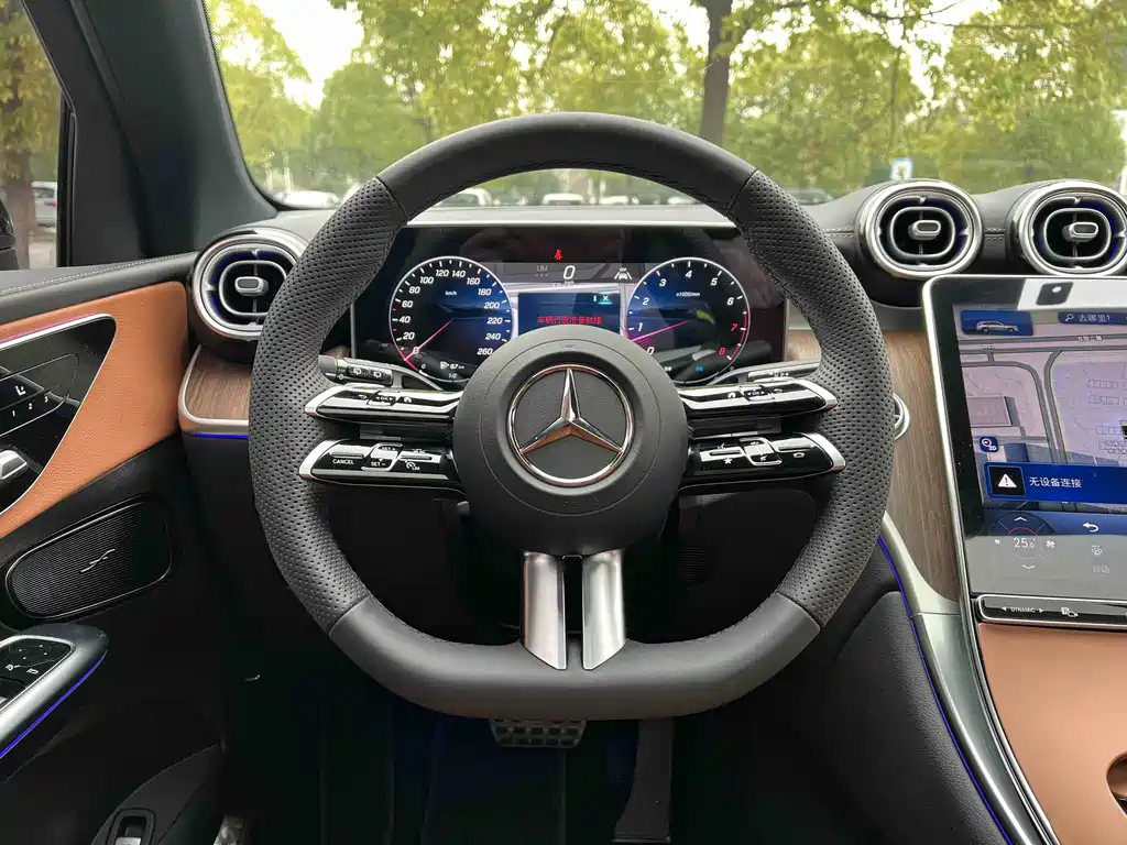 Mercedes-Benz GLC GLC 300 L 4 MATIC Dynamic 5-seat