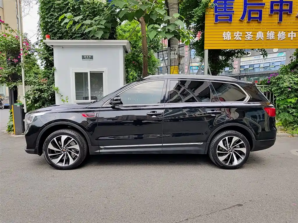 Hongqi HS7 红旗HS7 2021款 2.0 T DCT两驱智联旗畅版