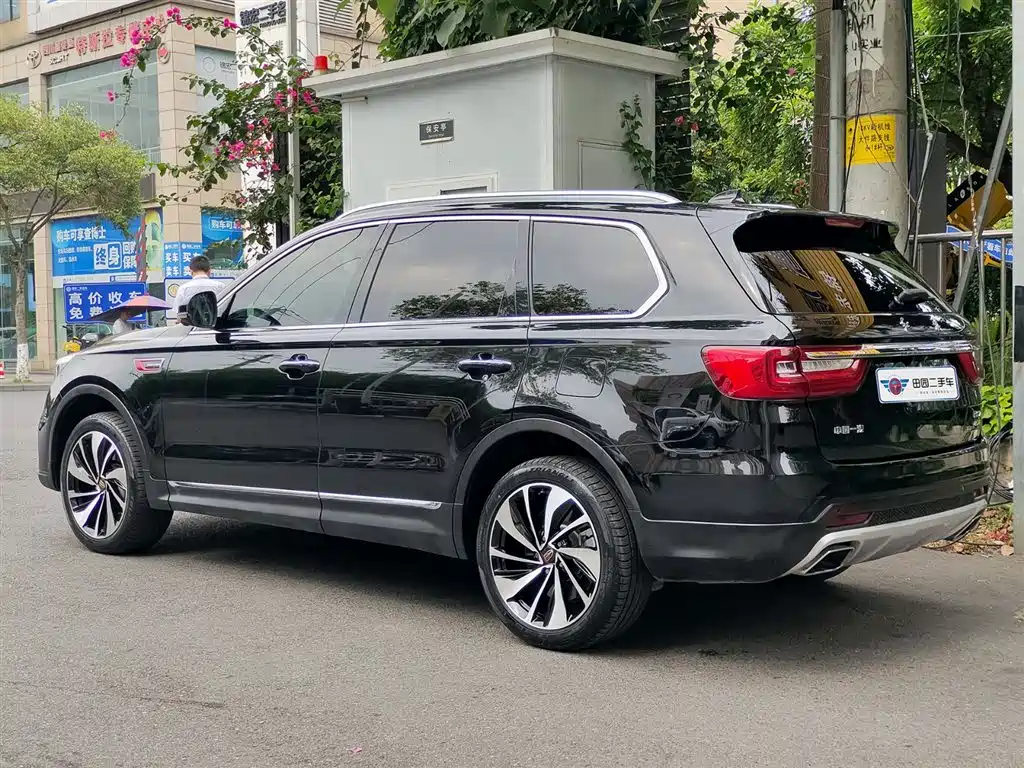 Hongqi HS7 红旗HS7 2021款 2.0 T DCT两驱智联旗畅版