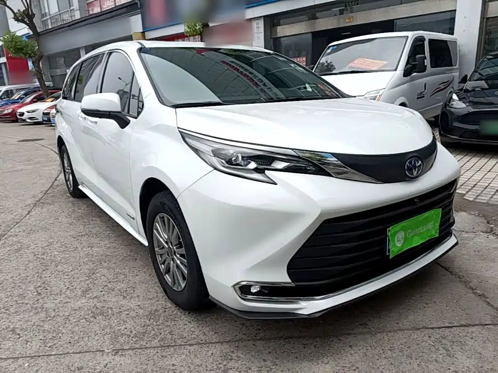 Sienna 2.5 L Hybrid Comfort