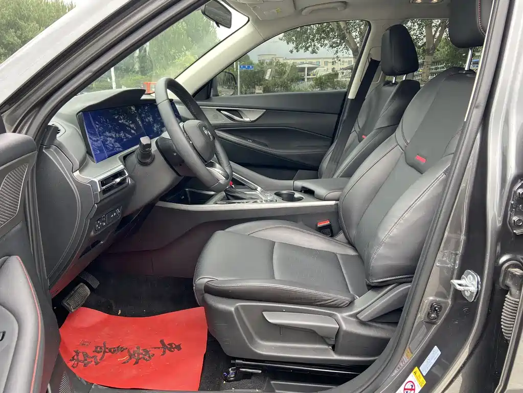 Changan CS35 PLUS Blue Whale NE 1.4 T DCT Distinguished