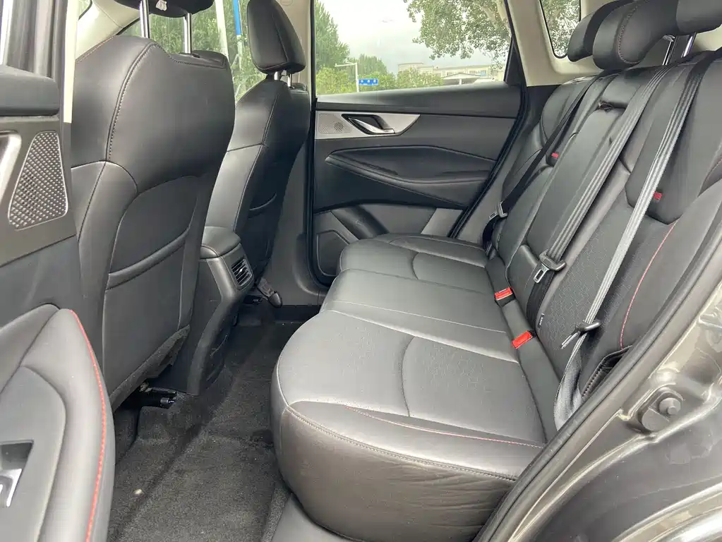 Changan CS35 PLUS Blue Whale NE 1.4 T DCT Distinguished