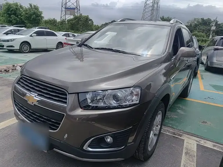 Chevrolet Captiva 2.4 L 2 WD City 7-seat