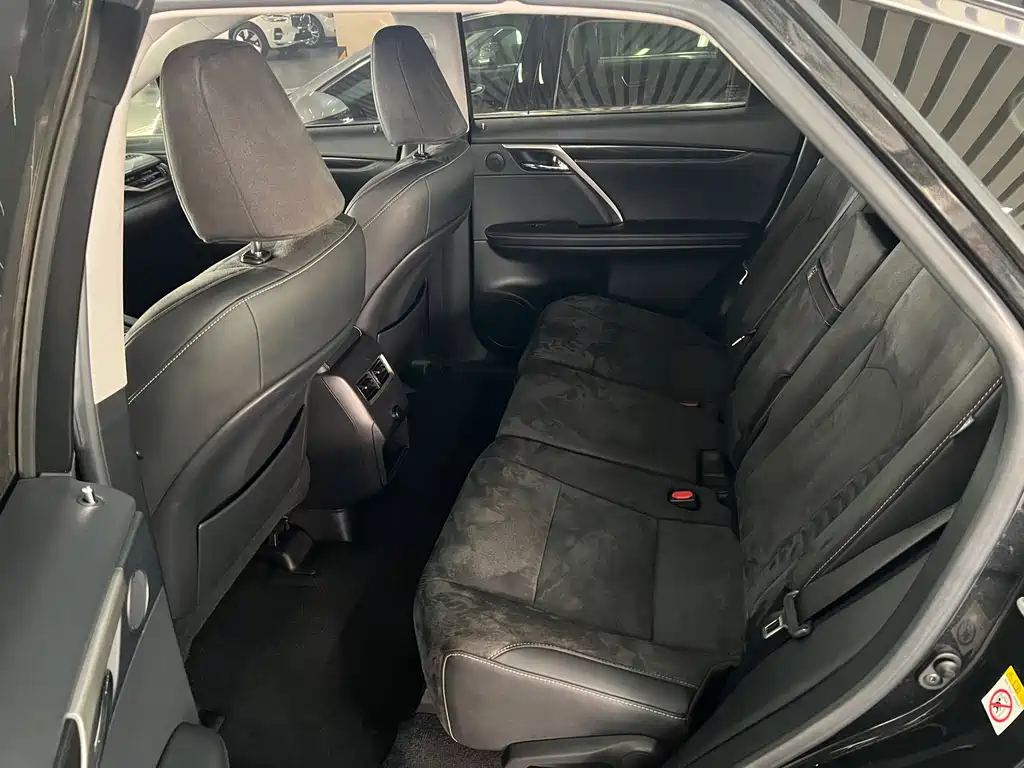 Lexus RX 300 2 WD Elite CN-V