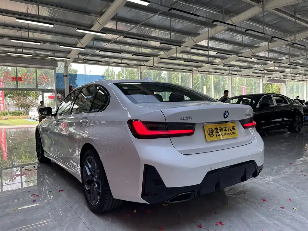 BMW 3 Series 330 Li M Sport Night Package